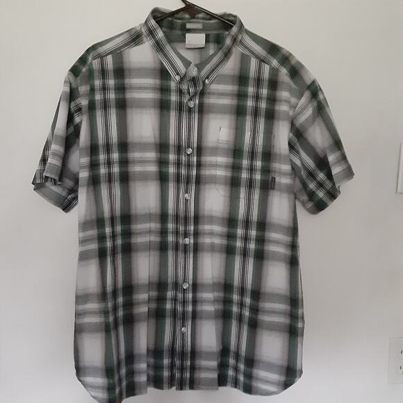 Columbia Short Sleeve Button Up Men's XXL Gray Green White Plaid Shirt Outdoors - Picture 1 of 7